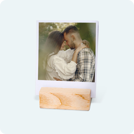 Fotos im Fotoaufsteller aus Holz