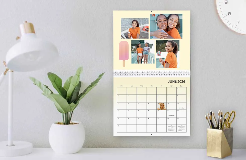 Print personalised photo calendar