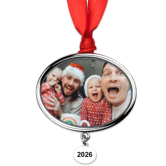 Annual keepsake ornament